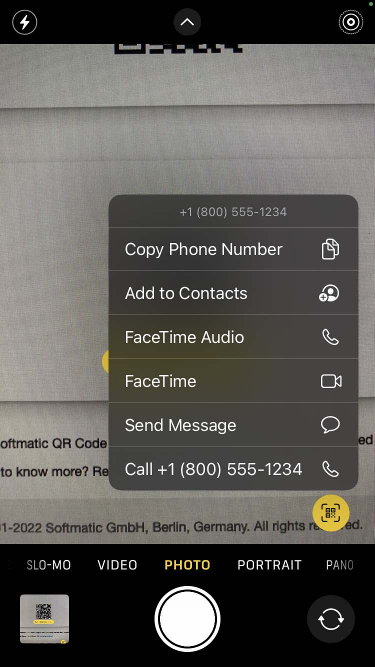 Screenshot: QR Scanner App Contacts Business Card